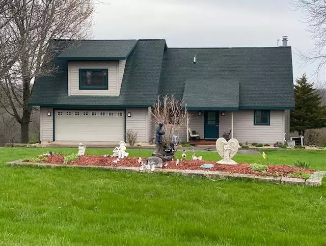 Galena, IL 61036,22 Cedar Rim Trail