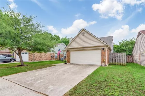 Fort Worth, TX 76137,3824 Huckleberry Drive