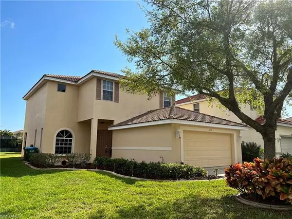 2733 Blue Cypress Lake CT, Cape Coral, FL 33909