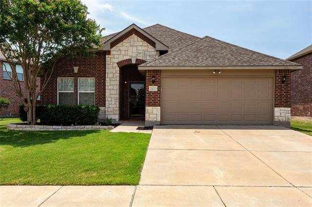 2432 Clairborne Drive, Fort Worth, TX 76177