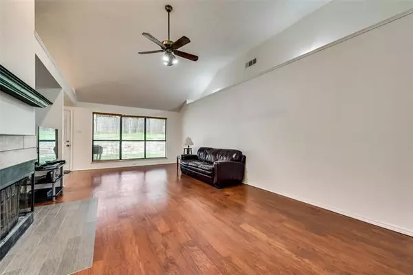 Dallas, TX 75236,6844 Cedar Shadow Drive