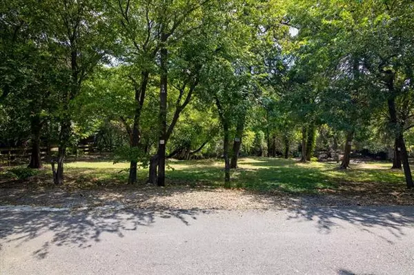 Dallas, TX 75236,5340 Lantern Lane