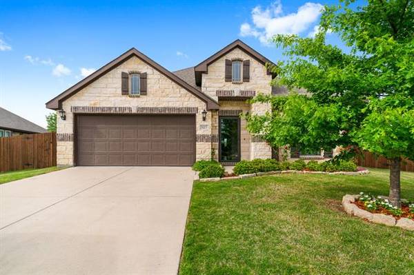 507 Avery Pointe, Lavon, TX 75166