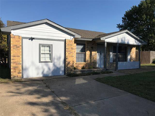 455 Vincent Street, Cedar Hill, TX 75104