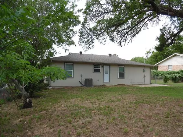 Weatherford, TX 76086,118 Mimosa Street