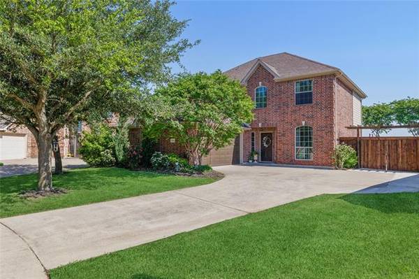 109 Evening Star Circle, Red Oak, TX 75154