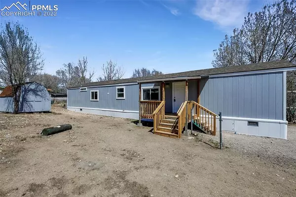 227 E CELLINI DR, Pueblo West, CO 81007