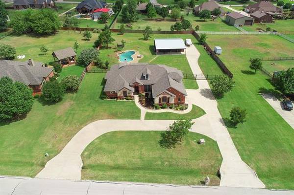 400 Lonesome Prairie Trail, Haslet, TX 76052