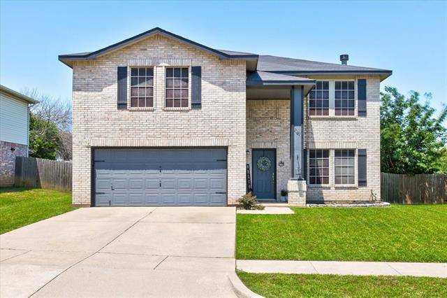 1041 Mazourka Drive, Arlington, TX 76001