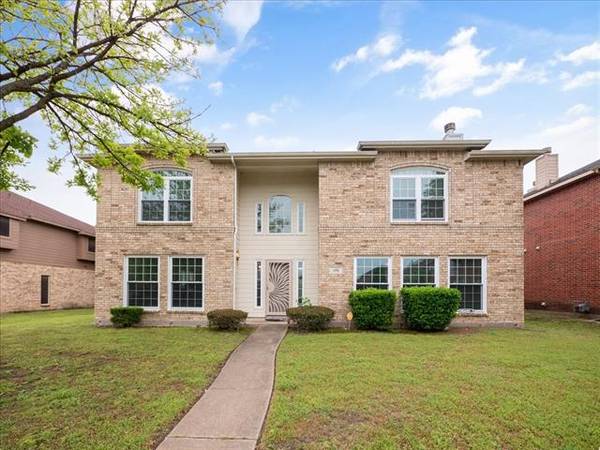 1230 Spring Creek Drive, Lancaster, TX 75146