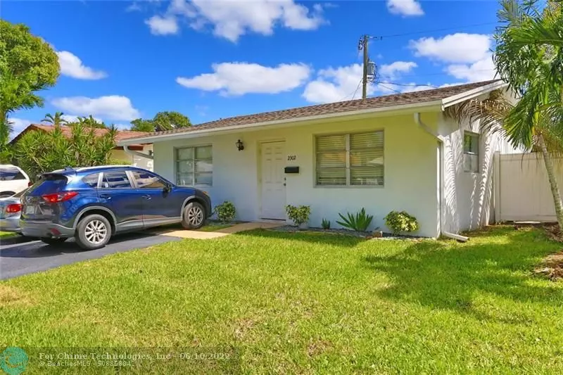 2302 NW 55th St, Tamarac, FL 33309