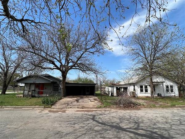 412 W Payne, Olney, TX 76374