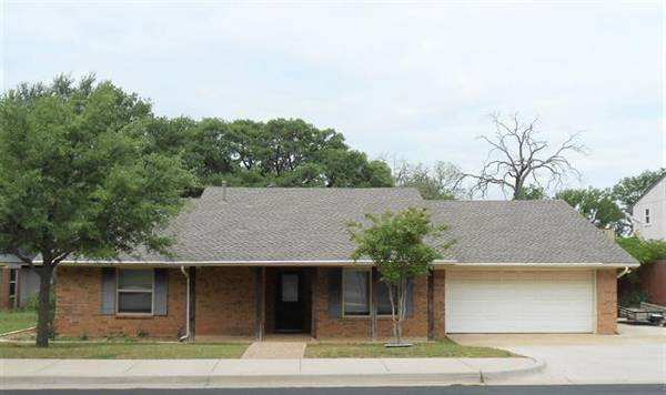 16 Indian Trail, Hickory Creek, TX 75065