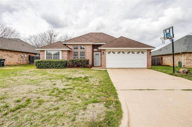 1514 Berry Patch Lane, Granbury, TX 76048