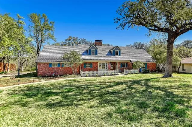 1121 Western Hills Drive, Sherman, TX 75092