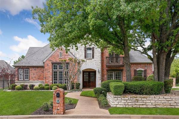 800 Parkdale Court, Southlake, TX 76092