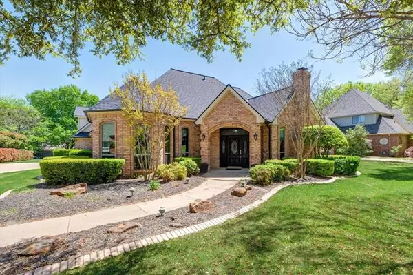 5905 Montford Drive, Colleyville, TX 76034