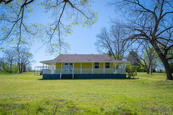 22396 County Road 445, Lindale, TX 75771