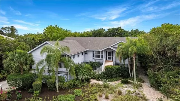 479 Las Tiendas LN, Sanibel, FL 33957