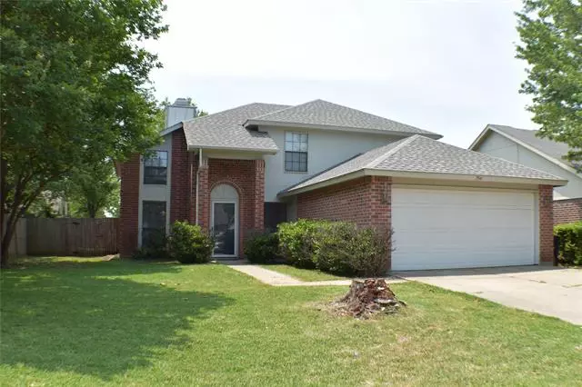 7941 Waterside Trail, Fort Worth, TX 76137