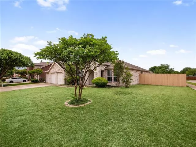 201 Pinewood Trail, Forney, TX 75126