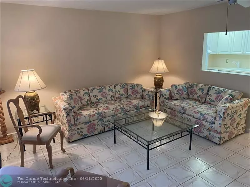 Deerfield Beach, FL 33442,46 Oakridge E  #46