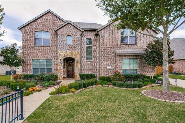 812 Silver Creek Drive, Desoto, TX 75115