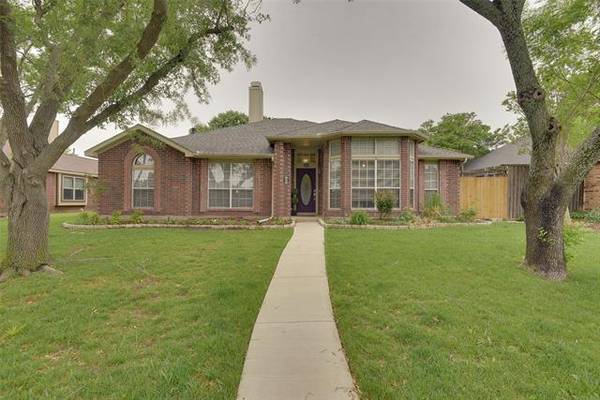 103 N Carriage House Way, Wylie, TX 75098