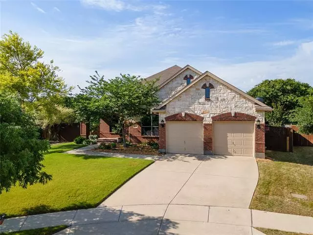 724 Dalrock Road, Fort Worth, TX 76131