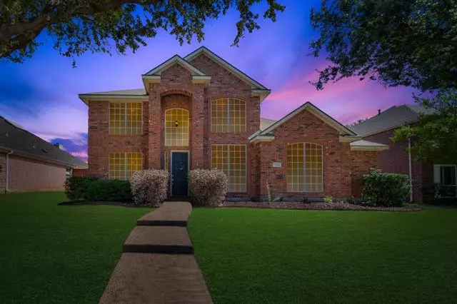 2753 Hillview Drive, Lewisville, TX 75067