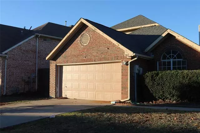 Lewisville, TX 75067,909 Winterstone Drive