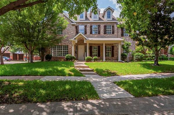 2507 Sir Turquin Lane, Lewisville, TX 75056