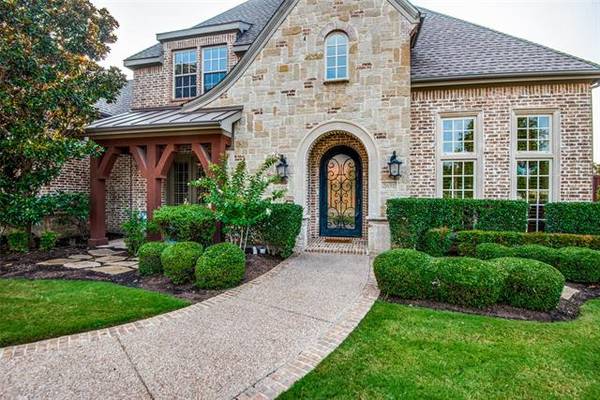 2631 Sir Castor Court, Lewisville, TX 75056