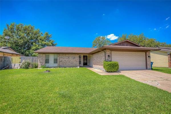 232 Village Drive, Lewisville, TX 75067