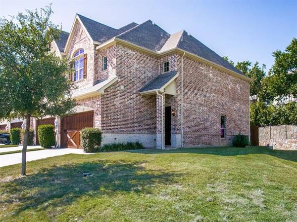 145 Preserve Place, Lewisville, TX 75067