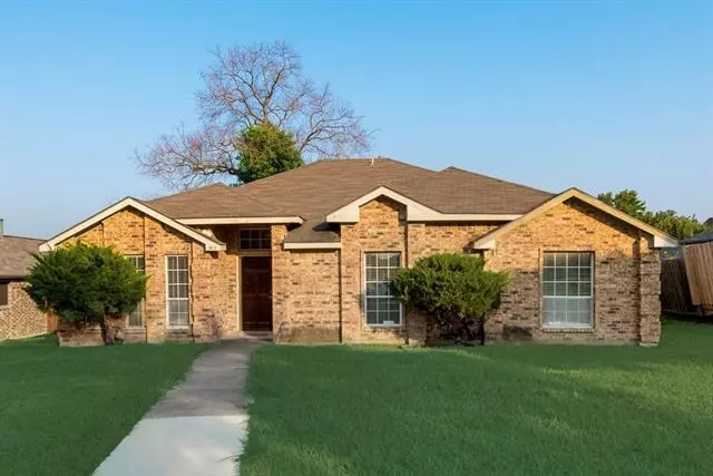 1900 Chippewa Trail, Mesquite, TX 75149