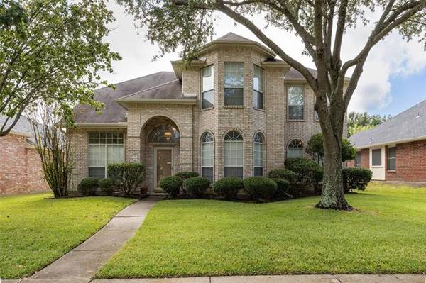 816 Yosemite Trail, Mesquite, TX 75149