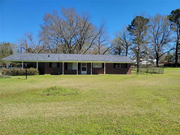 706 Laura Street, Mansfield, LA 71052