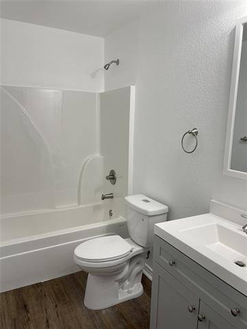 Denison, TX 75021,410 E Elm Street