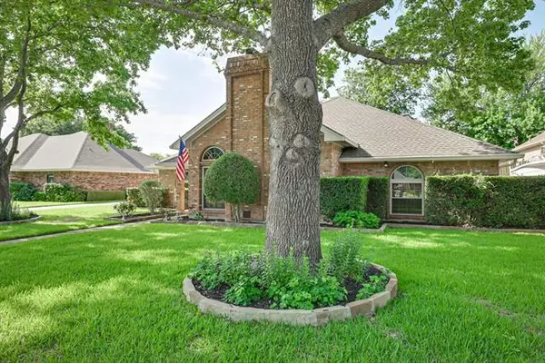 Mansfield, TX 76063,1110 Shady Oak Trail