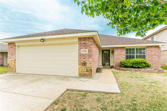 2128 Biggs Street, Fort Worth, TX 76177