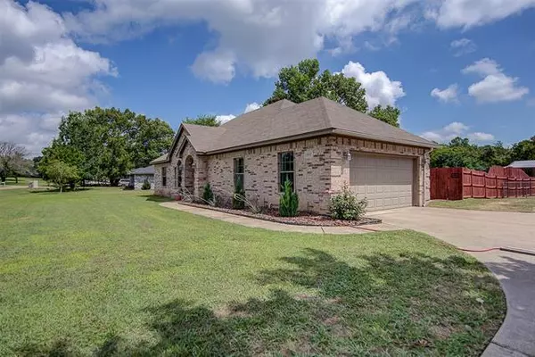 Burleson, TX 76028,2637 Shadow Ridge Drive