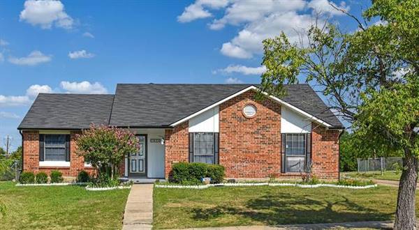 7800 Underwood Drive, The Colony, TX 75056