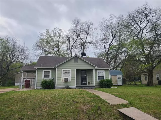 1115 W 12th Street, Bonham, TX 75418