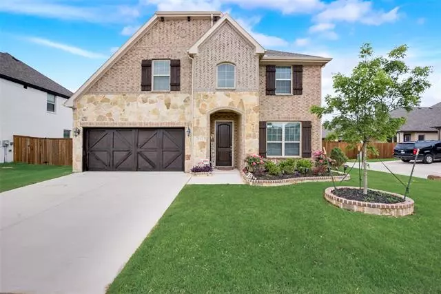 2612 Calloway Creek Drive, Fort Worth, TX 76118