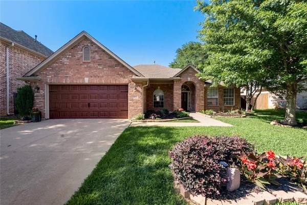 2208 Shumard Lane, Flower Mound, TX 75028