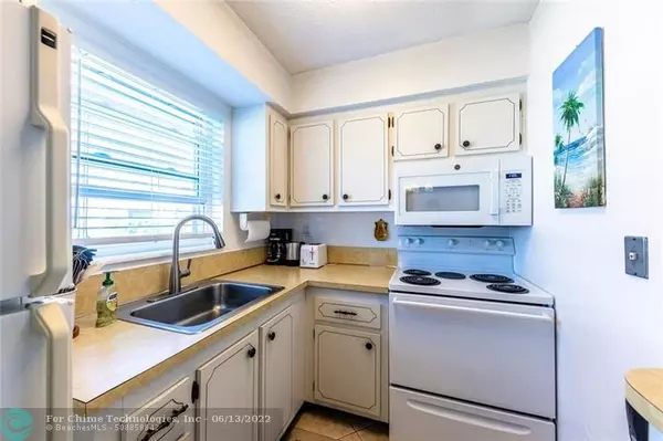 Fort Lauderdale, FL 33304,555 Orton Ave  #4