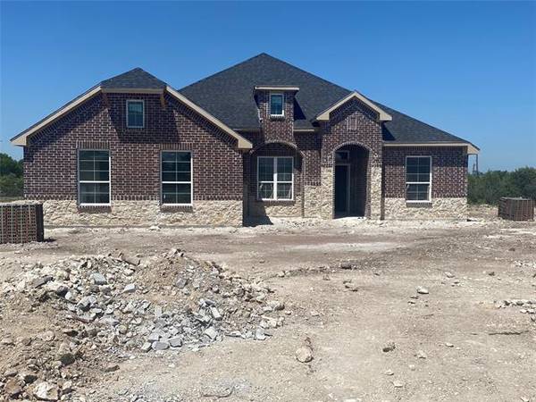 1105 Flagstone Drive, Weatherford, TX 76085