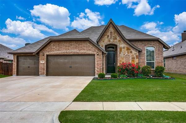 267 Pine Crest Drive, Justin, TX 76247