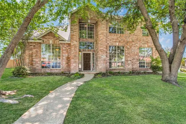 2202 Mermaid Circle, Rowlett, TX 75088